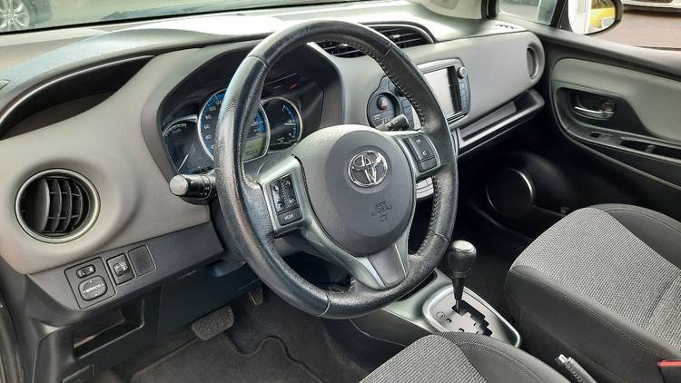 voiture occasion TOYOTA YARIS à la Réunion disponible sur noutlauto.re