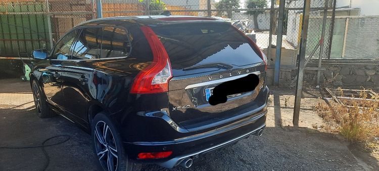 voiture occasion VOLVO XC 60 à la Réunion disponible sur noutlauto.re