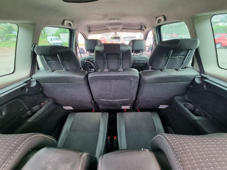 voiture occasion RENAULT GRAND SCENIC à la Réunion disponible sur noutlauto.re