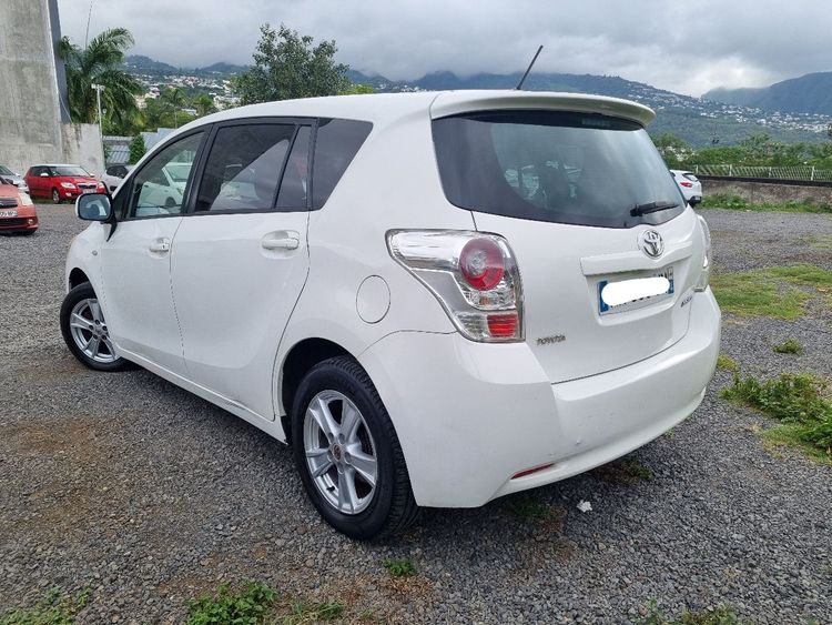 voiture occasion TOYOTA VERSO à la Réunion disponible sur noutlauto.re