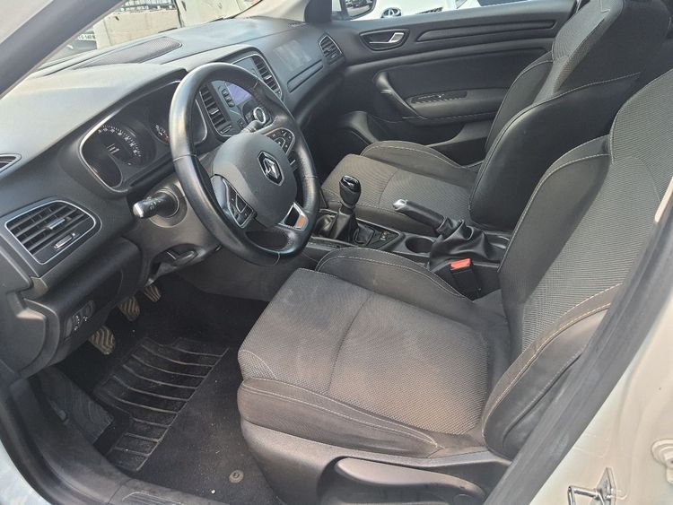 voiture occasion RENAULT MEGANE à la Réunion disponible sur noutlauto.re
