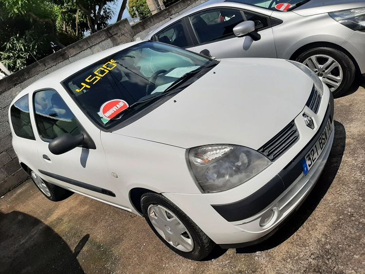 voiture occasion RENAULT CLIO à la Réunion disponible sur noutlauto.re