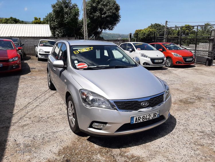 voiture occasion KIA CEE-D à la Réunion disponible sur noutlauto.re