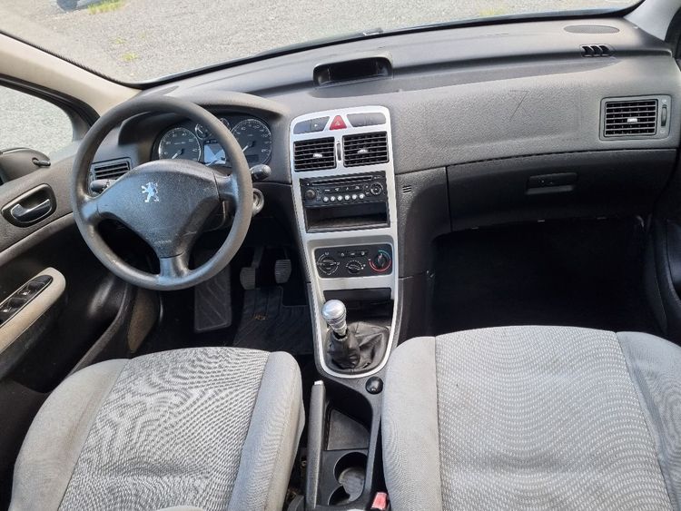voiture occasion PEUGEOT 307 à la Réunion disponible sur noutlauto.re