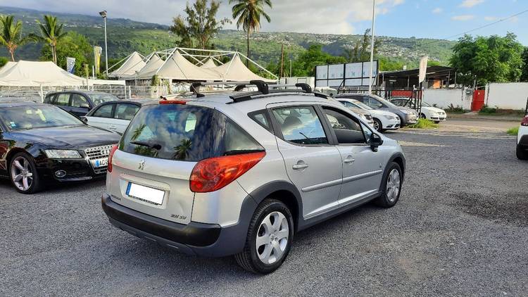 voiture occasion PEUGEOT 207 à la Réunion disponible sur noutlauto.re