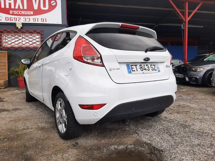 voiture occasion FORD FIESTA à la Réunion disponible sur noutlauto.re