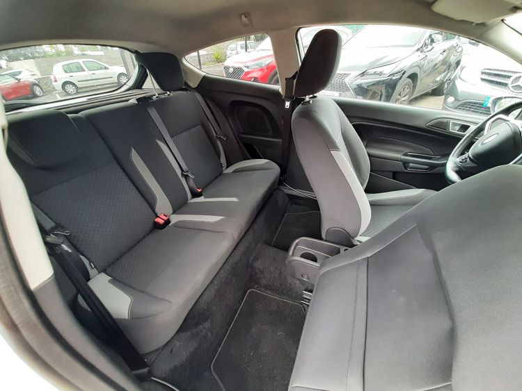 voiture occasion FORD FIESTA à la Réunion disponible sur noutlauto.re