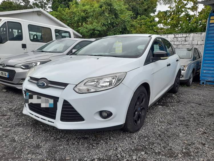 voiture occasion FORD FOCUS à la Réunion disponible sur noutlauto.re