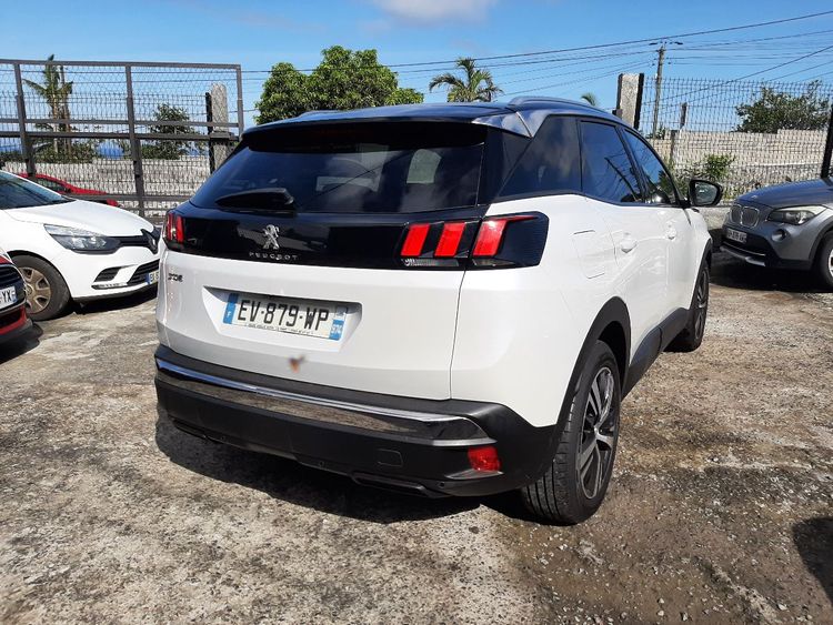 voiture occasion PEUGEOT 3008 à la Réunion disponible sur noutlauto.re