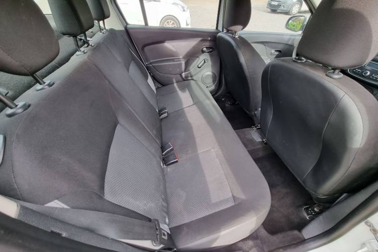 voiture occasion DACIA LOGAN à la Réunion disponible sur noutlauto.re