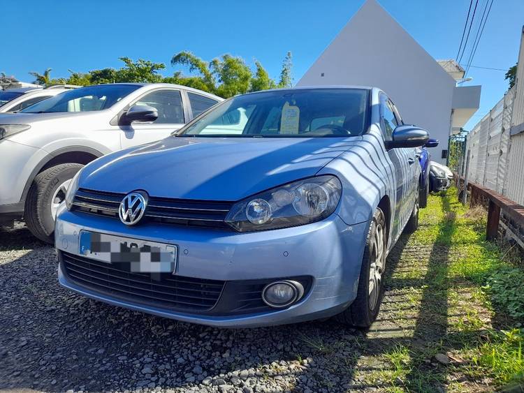 voiture occasion VOLKSWAGEN GOLF à la Réunion disponible sur noutlauto.re
