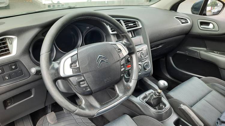 voiture occasion CITROEN C4 à la Réunion disponible sur noutlauto.re