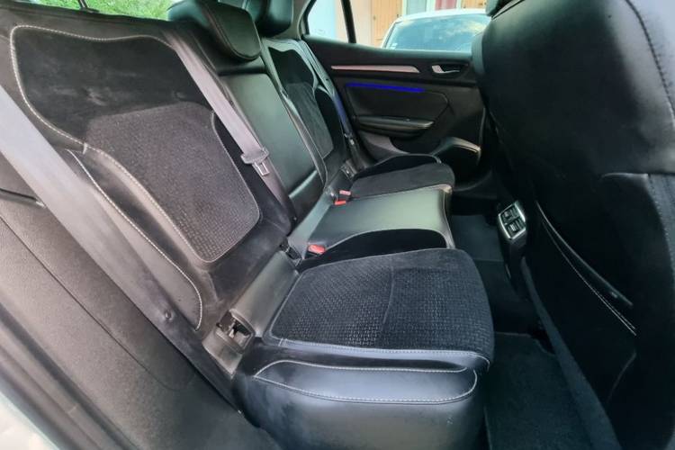 voiture occasion RENAULT MEGANE à la Réunion disponible sur noutlauto.re