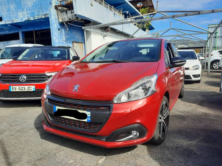 voiture occasion PEUGEOT 208 à la Réunion disponible sur noutlauto.re