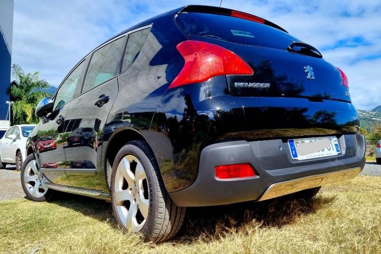 voiture occasion PEUGEOT 3008 à la Réunion disponible sur noutlauto.re