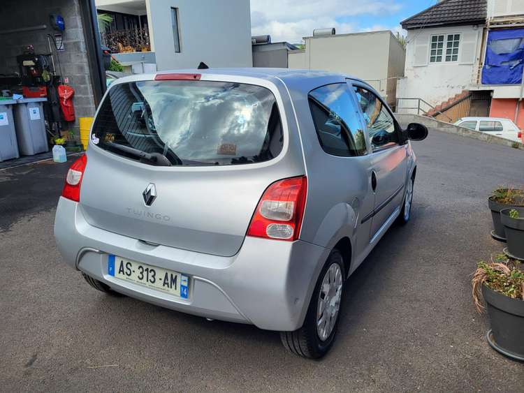 voiture occasion RENAULT TWINGO à la Réunion disponible sur noutlauto.re