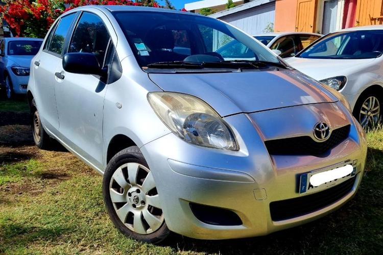 voiture occasion TOYOTA YARIS à la Réunion disponible sur noutlauto.re