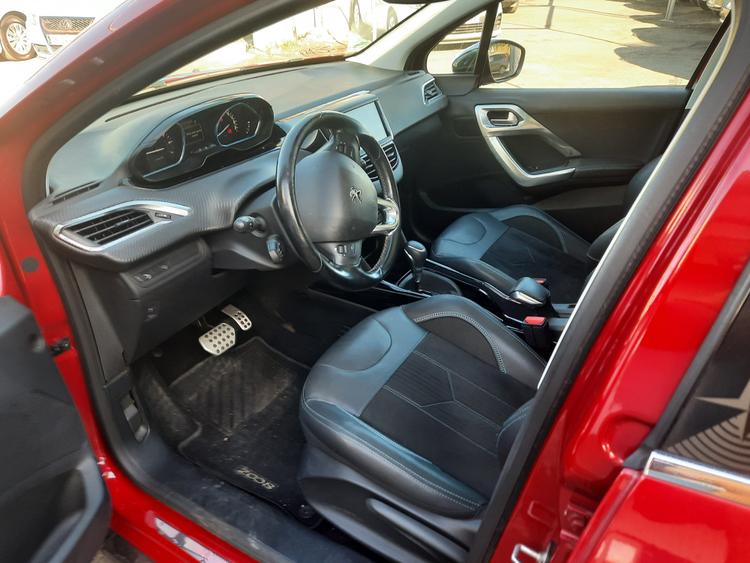 voiture occasion PEUGEOT 2008 à la Réunion disponible sur noutlauto.re