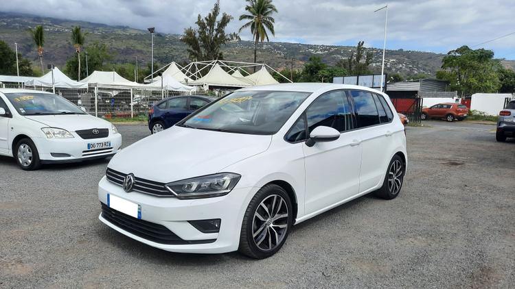 voiture occasion VOLKSWAGEN GOLF SPORTSVAN à la Réunion disponible sur noutlauto.re
