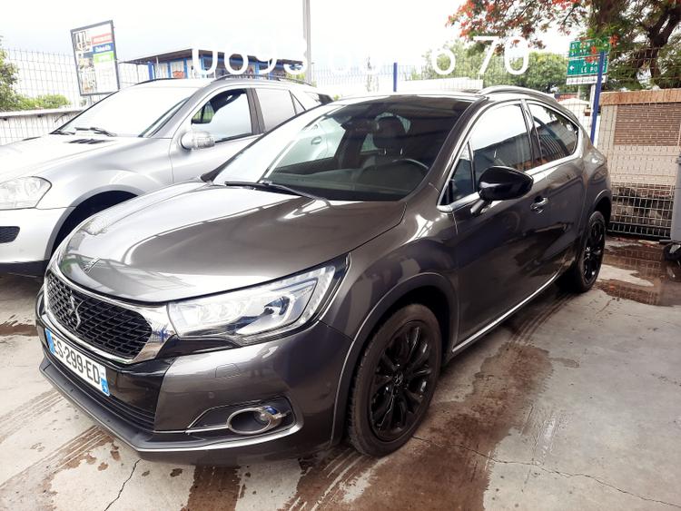 voiture occasion DS DS4 à la Réunion disponible sur noutlauto.re