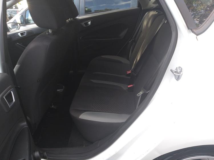 voiture occasion FORD FIESTA à la Réunion disponible sur noutlauto.re