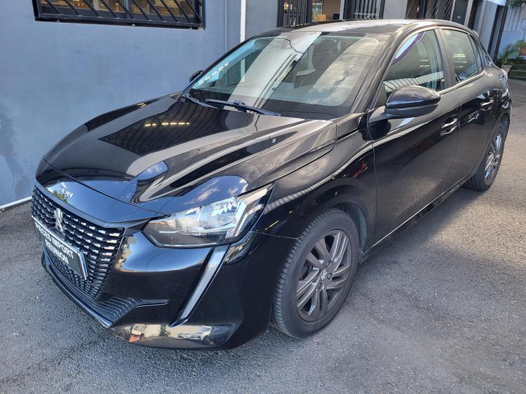 voiture occasion PEUGEOT 208 à la Réunion disponible sur noutlauto.re
