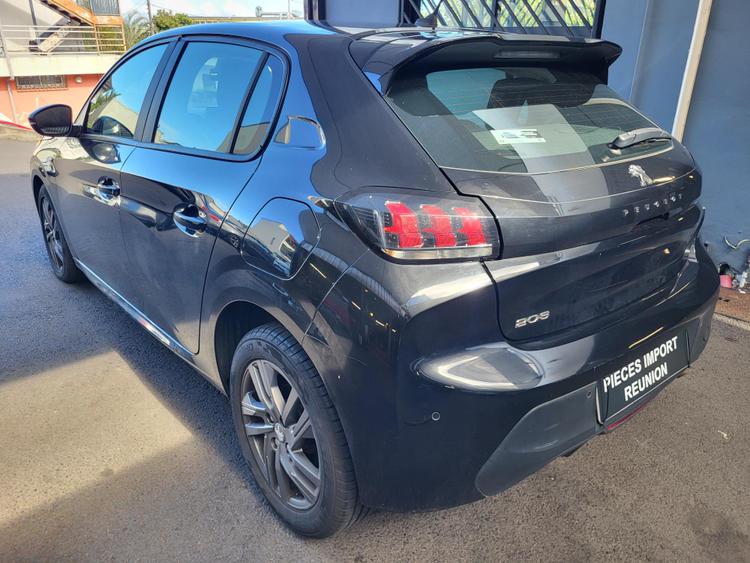 voiture occasion PEUGEOT 208 à la Réunion disponible sur noutlauto.re