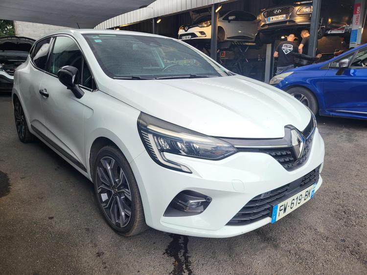 voiture occasion RENAULT CLIO à la Réunion disponible sur noutlauto.re