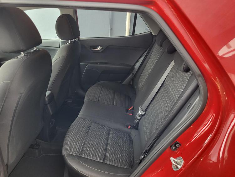 voiture occasion KIA STONIC à la Réunion disponible sur noutlauto.re