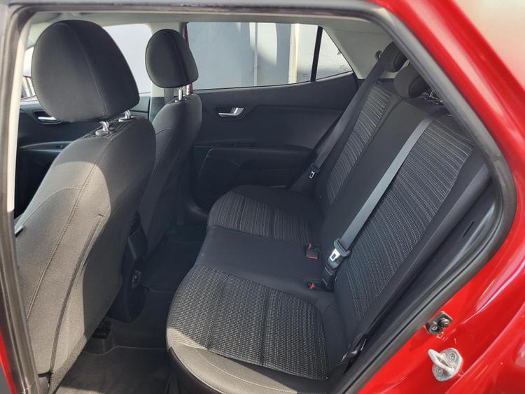 voiture occasion KIA STONIC à la Réunion disponible sur noutlauto.re