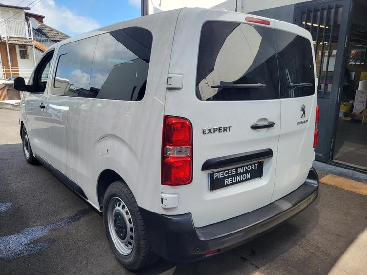voiture occasion PEUGEOT TRAVELLER à la Réunion disponible sur noutlauto.re