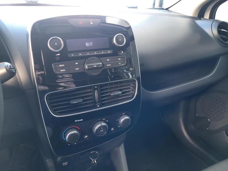 voiture occasion RENAULT CLIO à la Réunion disponible sur noutlauto.re