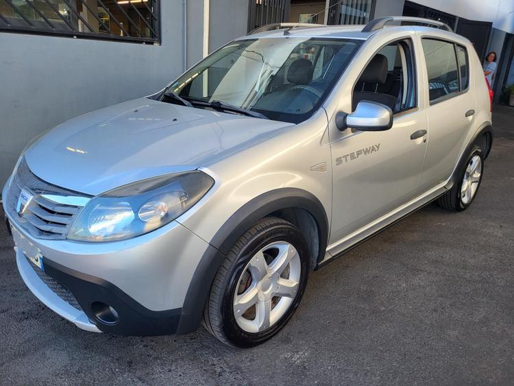 voiture occasion DACIA SANDERO à la Réunion disponible sur noutlauto.re