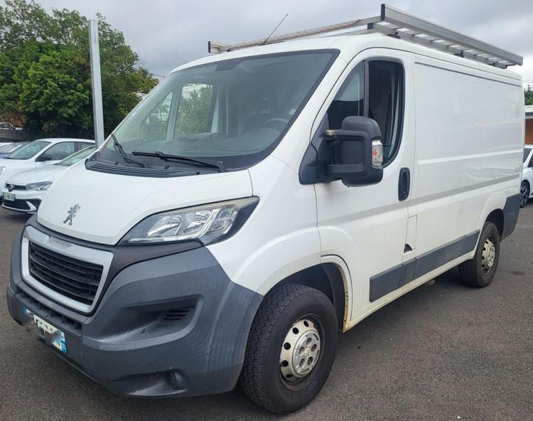 voiture occasion PEUGEOT BOXER à la Réunion disponible sur noutlauto.re