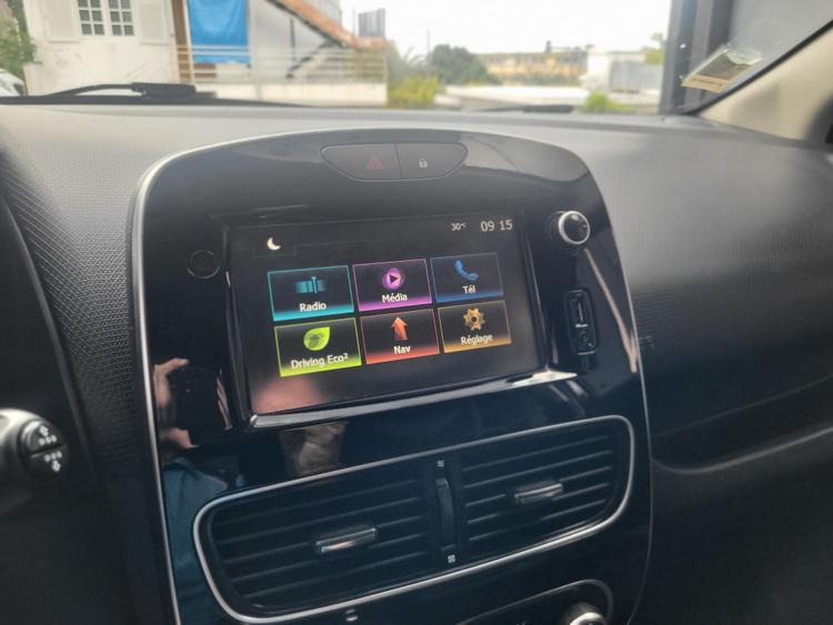 voiture occasion RENAULT CLIO à la Réunion disponible sur noutlauto.re