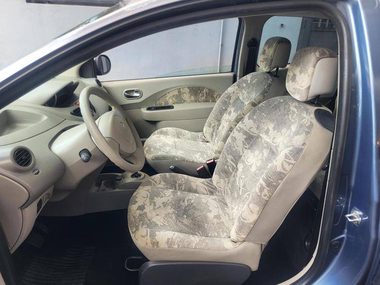 voiture occasion RENAULT TWINGO à la Réunion disponible sur noutlauto.re