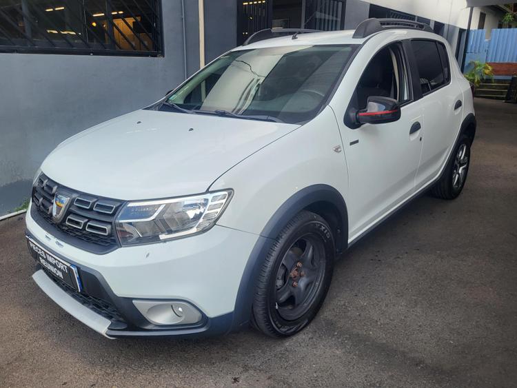voiture occasion DACIA SANDERO à la Réunion disponible sur noutlauto.re