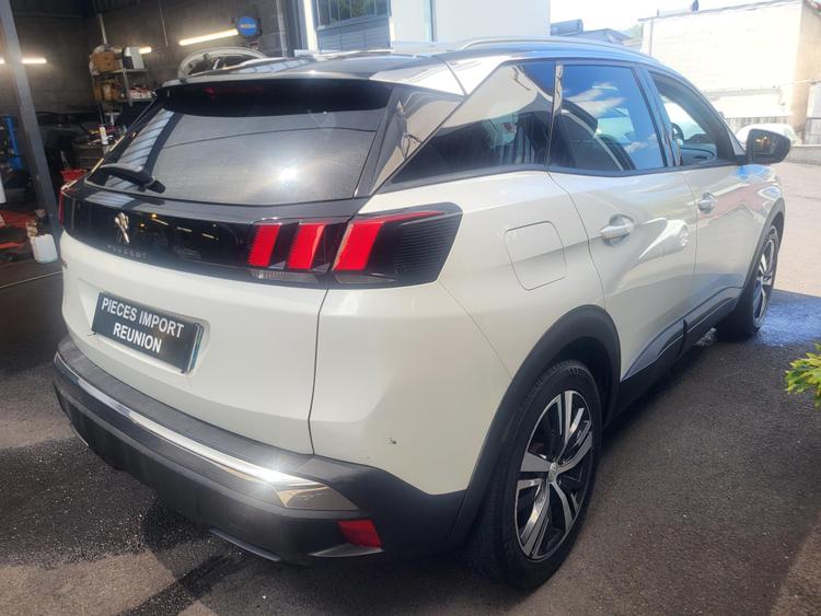 voiture occasion PEUGEOT 3008 à la Réunion disponible sur noutlauto.re