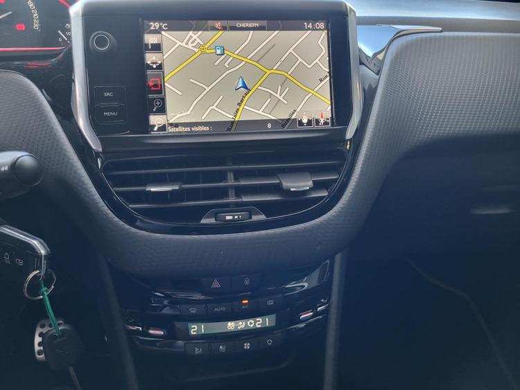 voiture occasion PEUGEOT 2008 à la Réunion disponible sur noutlauto.re