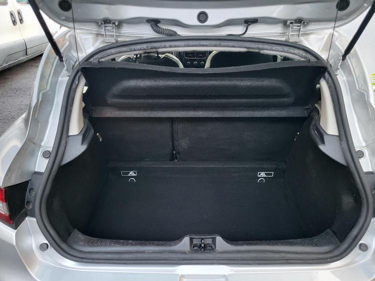 voiture occasion RENAULT CLIO à la Réunion disponible sur noutlauto.re