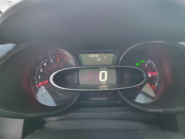 voiture occasion RENAULT CLIO à la Réunion disponible sur noutlauto.re