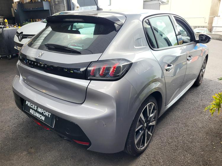 voiture occasion PEUGEOT 208 à la Réunion disponible sur noutlauto.re
