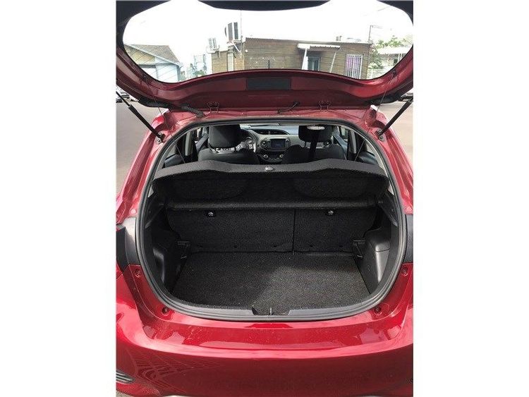 voiture occasion TOYOTA YARIS à la Réunion disponible sur noutlauto.re