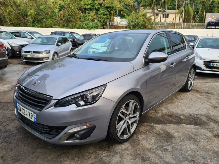voiture occasion PEUGEOT 308 à la Réunion disponible sur noutlauto.re