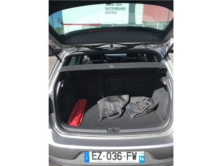 voiture occasion VOLKSWAGEN GOLF à la Réunion disponible sur noutlauto.re