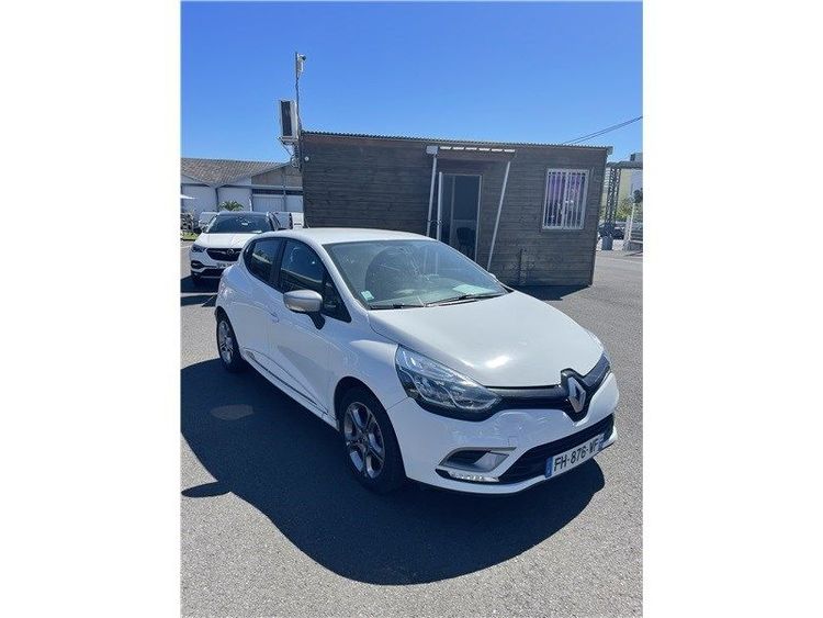 voiture occasion RENAULT CLIO à la Réunion disponible sur noutlauto.re