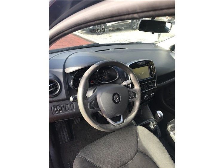 voiture occasion RENAULT CLIO à la Réunion disponible sur noutlauto.re