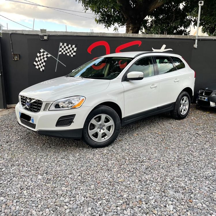 voiture occasion VOLVO XC 60 à la Réunion disponible sur noutlauto.re