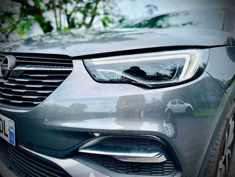 voiture occasion OPEL GRANDLAND X à la Réunion disponible sur noutlauto.re