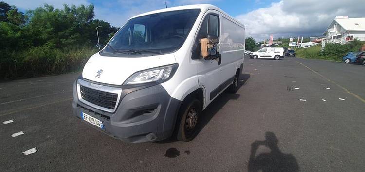 voiture occasion PEUGEOT BOXER à la Réunion disponible sur noutlauto.re